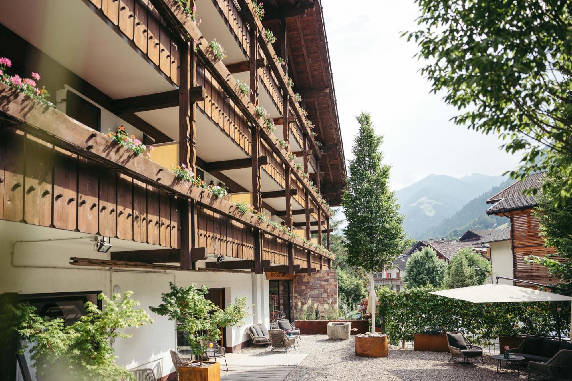 Martinerhof'S Brauhotel San Martino in Passiria Esterno foto