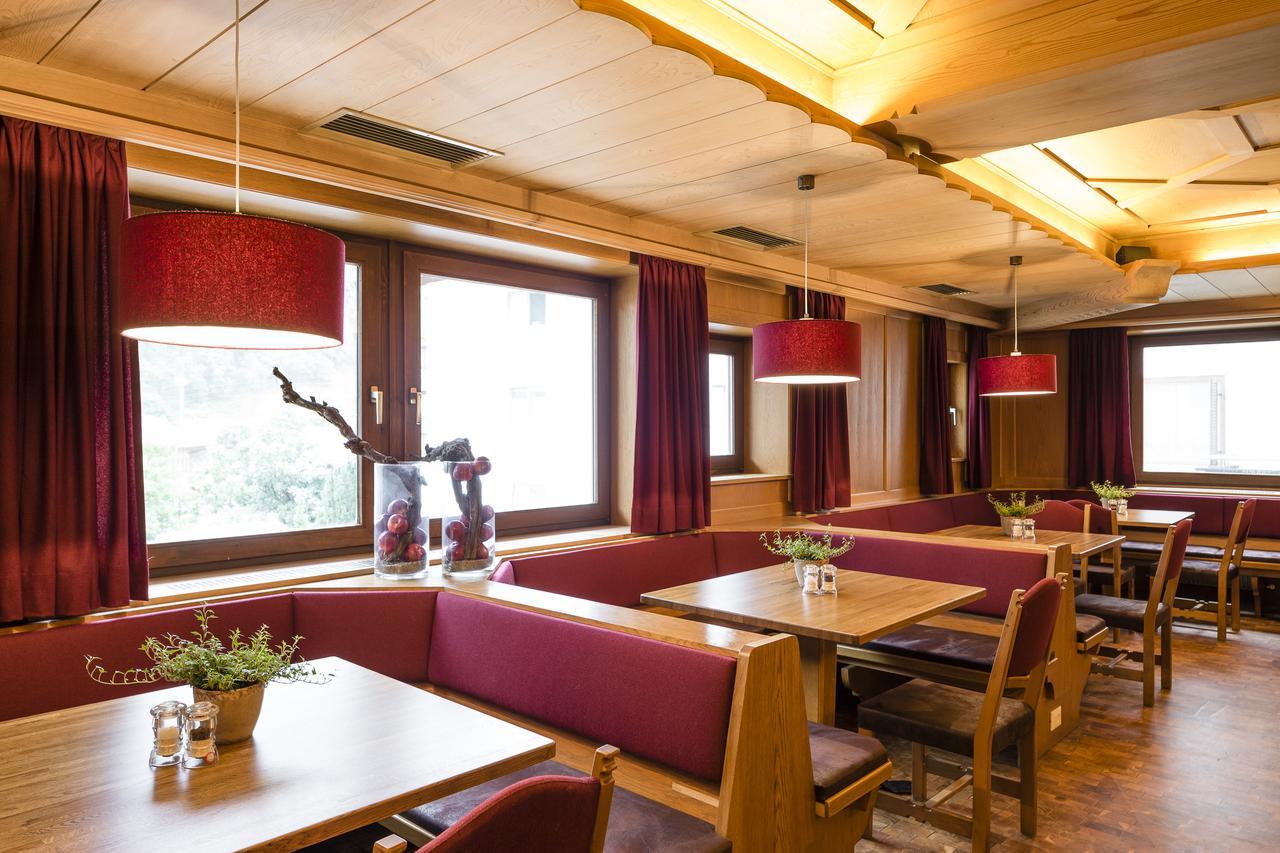 Martinerhof'S Brauhotel San Martino in Passiria Esterno foto