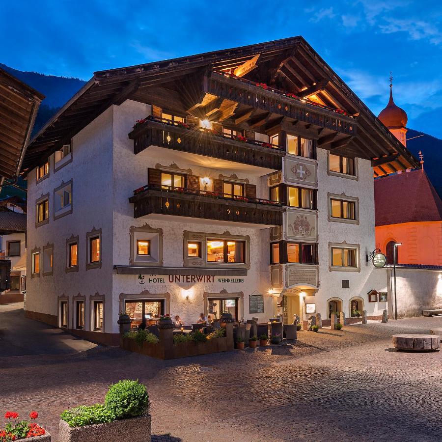 Martinerhof'S Brauhotel San Martino in Passiria Esterno foto